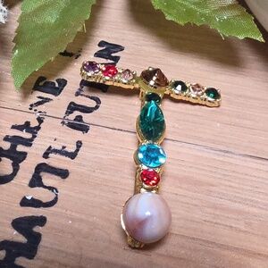NWOT Letter T Initial Name letter Jeweled Multicolor Brooch Personalized Gift